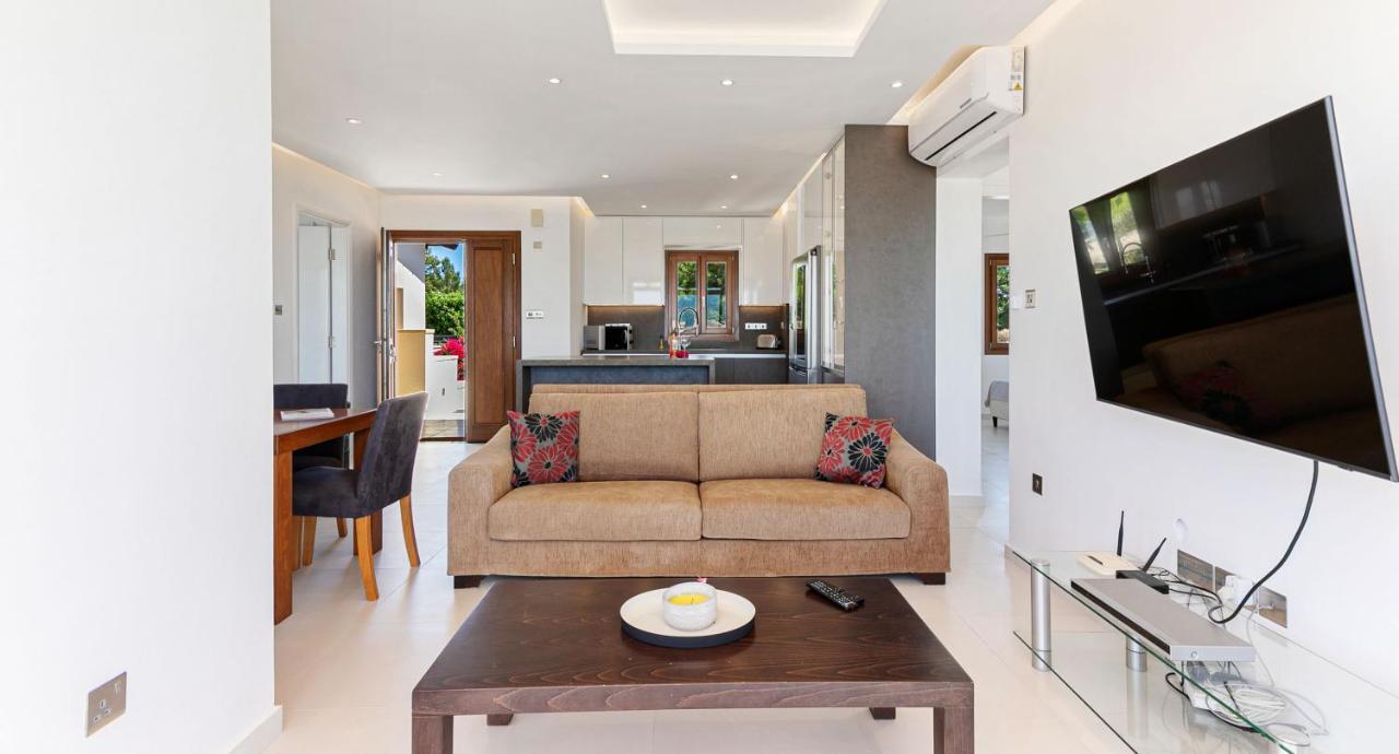 Modern Apartment Nz11 Large Balconies With Sea And Mountain Views 库克里亚 外观 照片